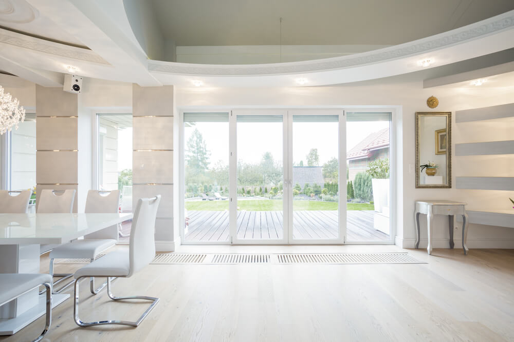 Luxury front room with window overlooking the garden.